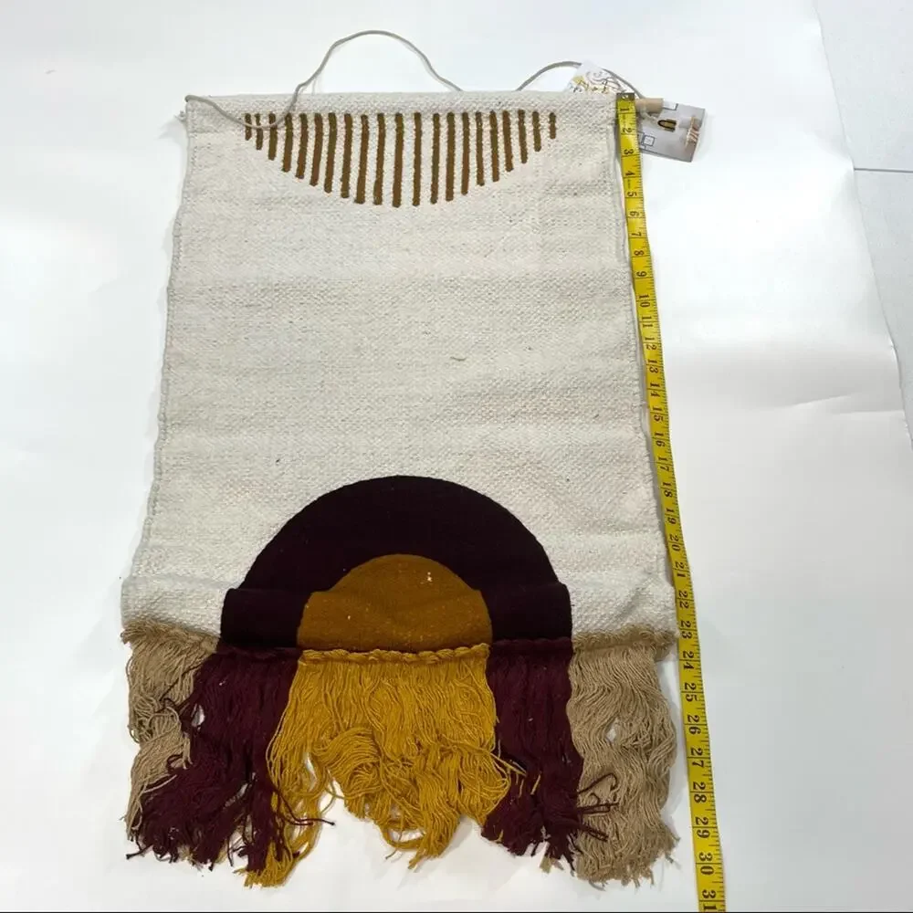 CONCEPTS IN TIME Waterfall Fringe Woven Tapestry In Multiple Colors